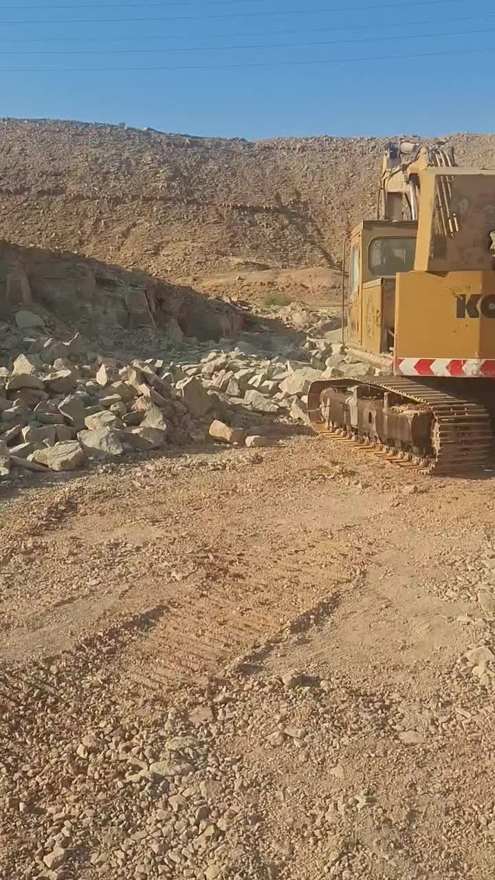 بیل مکانیکی کوماتسو 200 خط 2مدل 1998|ماشین‌آلات صنعتی|مسجد سلیمان, |دیوار