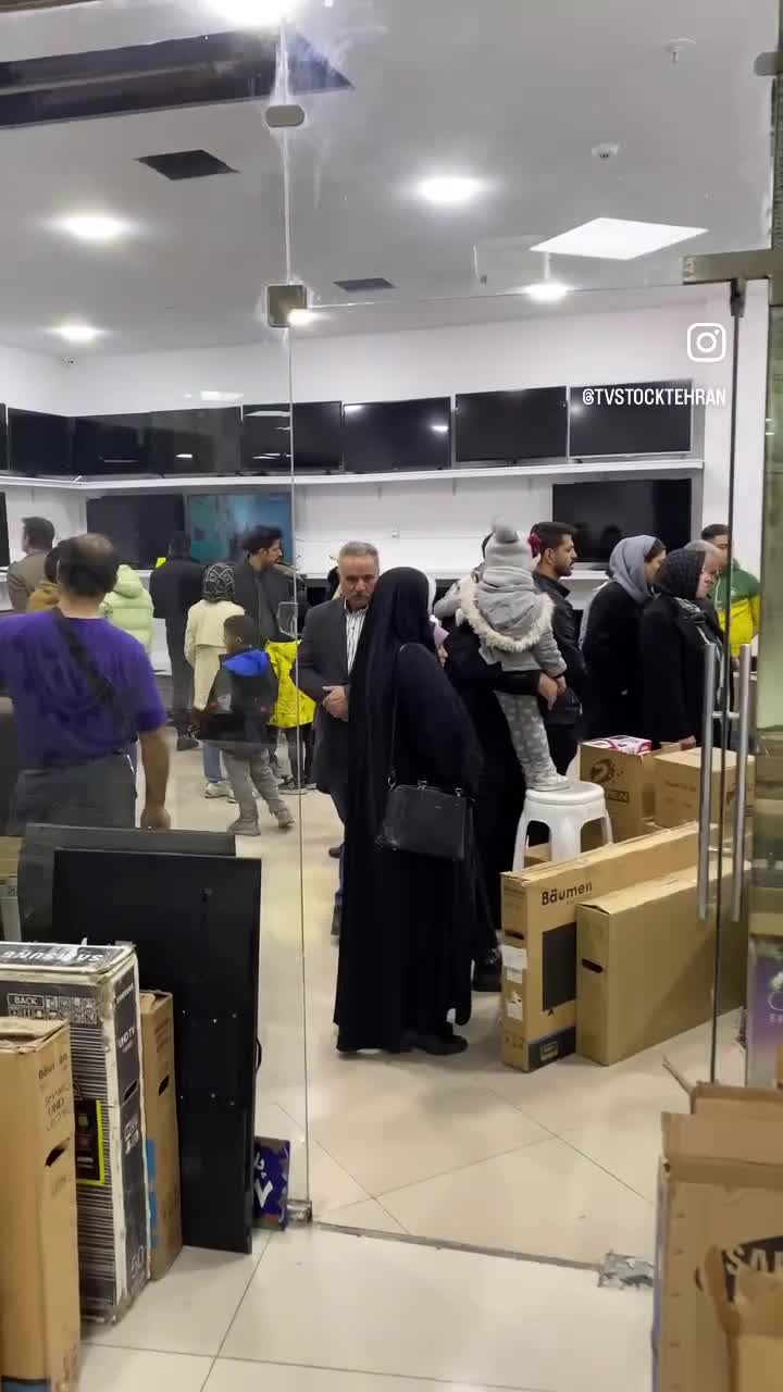 فروش انواع تلوزیون نمایشگاهی 40 42 43 47 49 50 55|تلویزیون و پروژکتور|تهران, شهرک غرب|دیوار