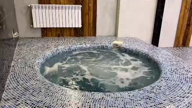 ویلای شیک نوساز استخر  دار با جکوزی و بیلیارد مدرن|اجارهٔ کوتاه‌مدت ویلا و باغ|رشت, منظریه|دیوار