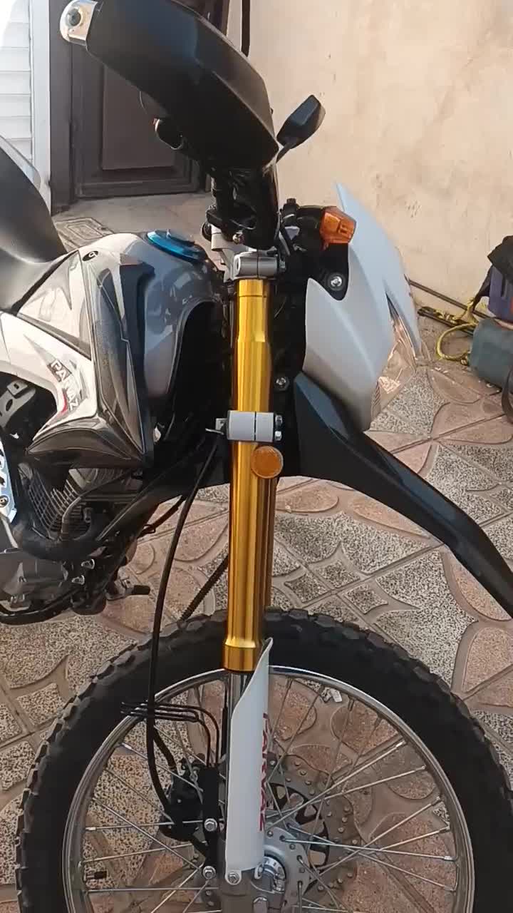 پروازتریل۲۰۰ مدل۴۰۳|موتورسیکلت|زرندیه, |دیوار