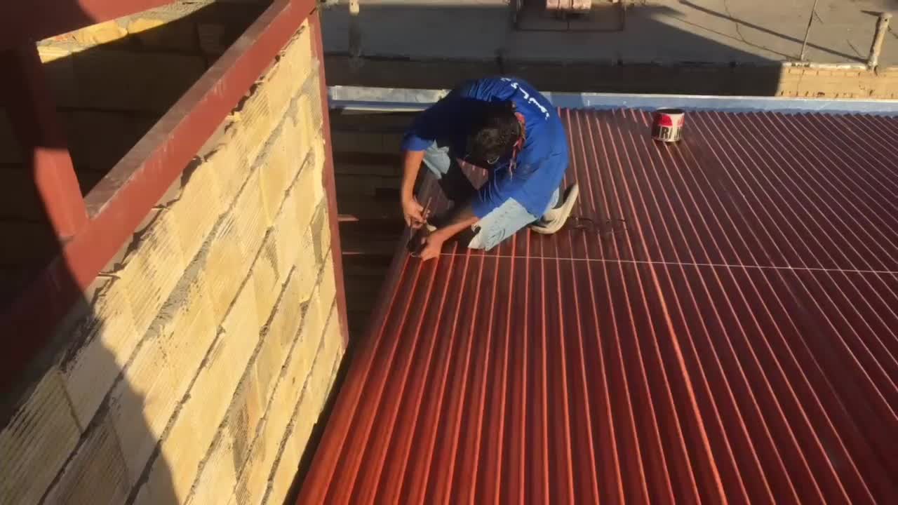 جوشکاری و اجرای سقف شیروانی با کیفیت بالا|خدمات پیشه و مهارت|مبارکه, |دیوار