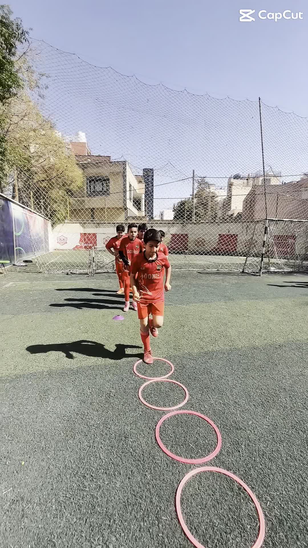 مدرسه فوتبال آدونیس|خدمات آموزشی|اصفهان, بهار آزادی|دیوار