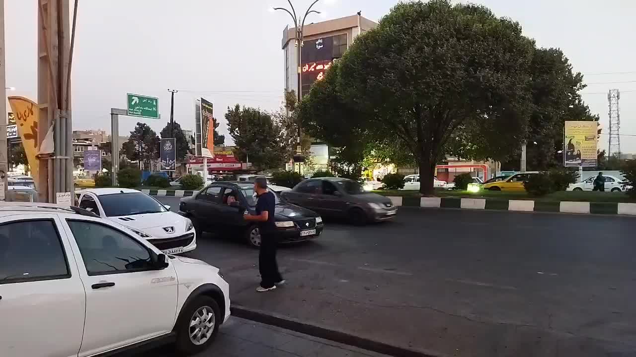 اجاره مغازه ۲۲ متری بر خیابان اصلی هشتگرد|اجارهٔ مغازه و غرفه|هشتگرد, شهرک بعثت|دیوار