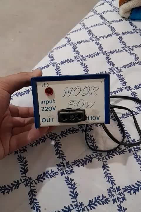 تبدیل برق ۲۲۰ ولت به ۱۱۰ ولت|سایر لوازم برقی|بروجرد, |دیوار