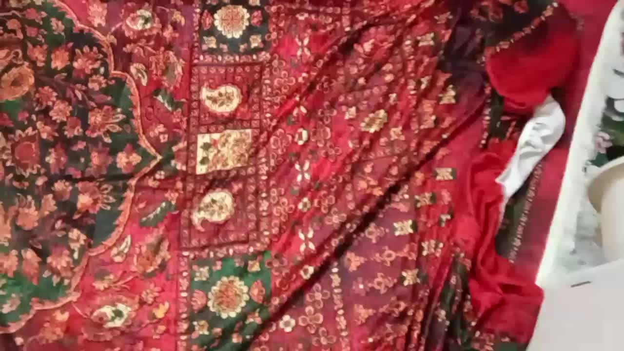روفرشی کشدار ۱۲متری  لاکی نونو|روفرشی|قم, زنبیل آباد|دیوار