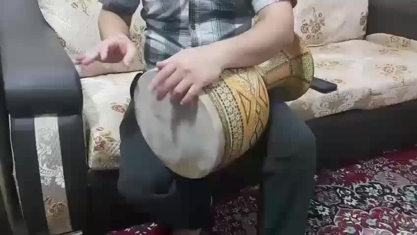 تمبک خاتم|سازهای سنتی|تبریز, |دیوار