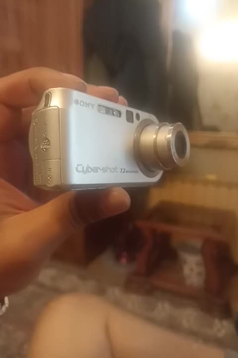 دوربین فیلمبرداری وعکاسی sony سایبرشات|دوربین عکاسی و فیلمبرداری|تبریز, |دیوار