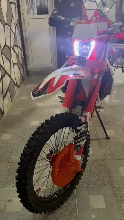 کایو|موتورسیکلت|مریوان, |دیوار