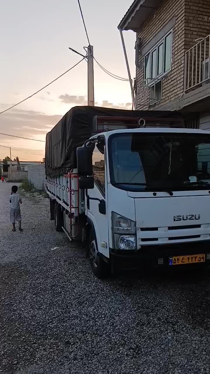 فروش یک دستگاه  ایسوزو  ۶ تن مدل ۹۵|خودرو سنگین|گنبد کاووس, |دیوار
