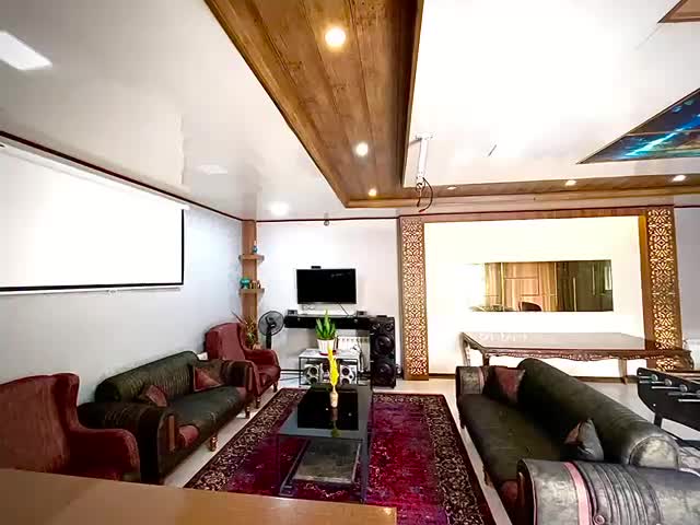 ویلا استخر سرپوشیده لوکس زردنجان|اجارهٔ کوتاه‌مدت ویلا و باغ|اصفهان, بوستان آینه خانه|دیوار