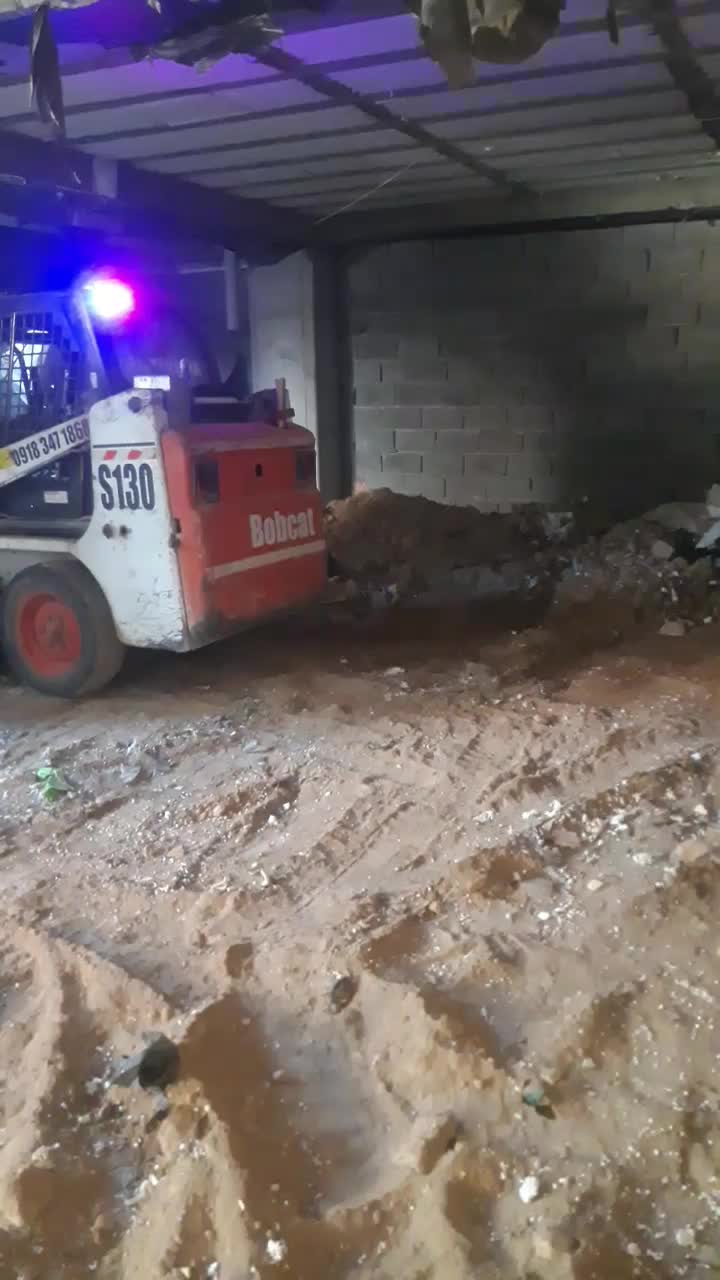 بابکت مینی لودر۲۰۰۸ پلمپ،بامدارک شرط استعلام|خودرو سنگین|ایلام, |دیوار