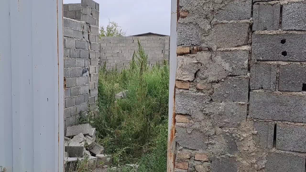 زمین مسکونی ۱۱۰ متری داخل بافت با مجوز ساخت ۸۰ متر|فروش زمین و ملک کلنگی|سورک, |دیوار