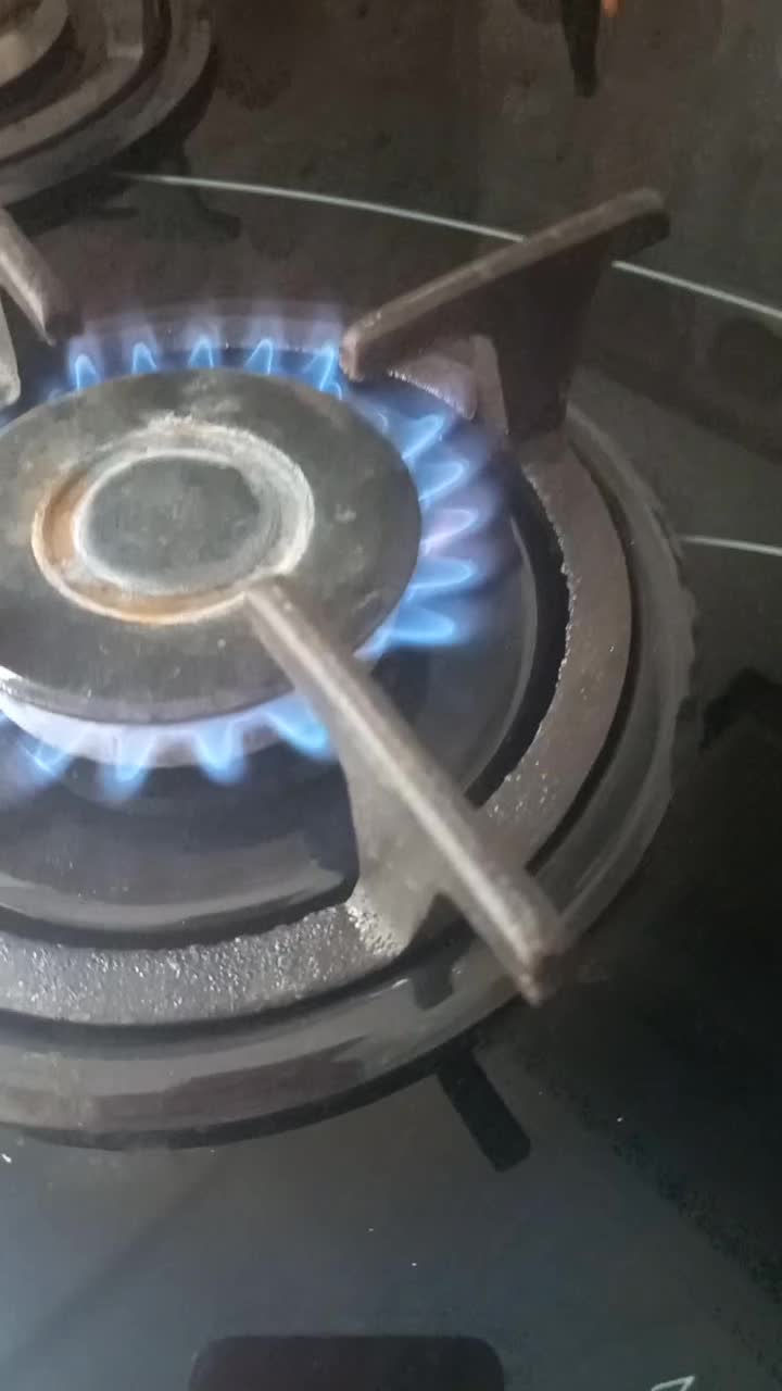 گاز ۴ شعله|اجاق گاز و لوازم برقی پخت‌وپز|لنگرود, |دیوار