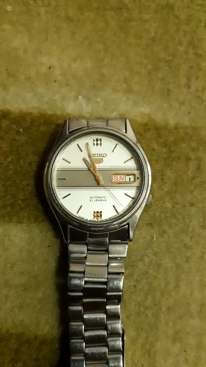 ساعت|ساعت|قم, جمکران|دیوار