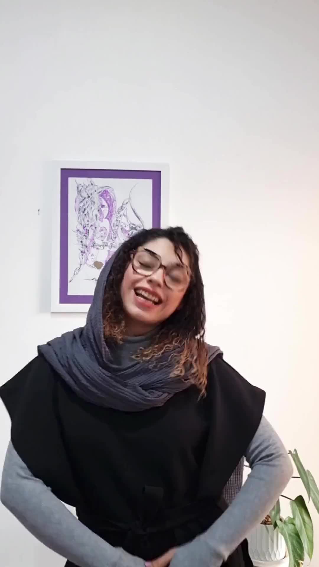 استخدام فروشنده خانم در مغازه پوشاک زنانه|استخدام خدمات فروشگاه و رستوران|گرگان, |دیوار