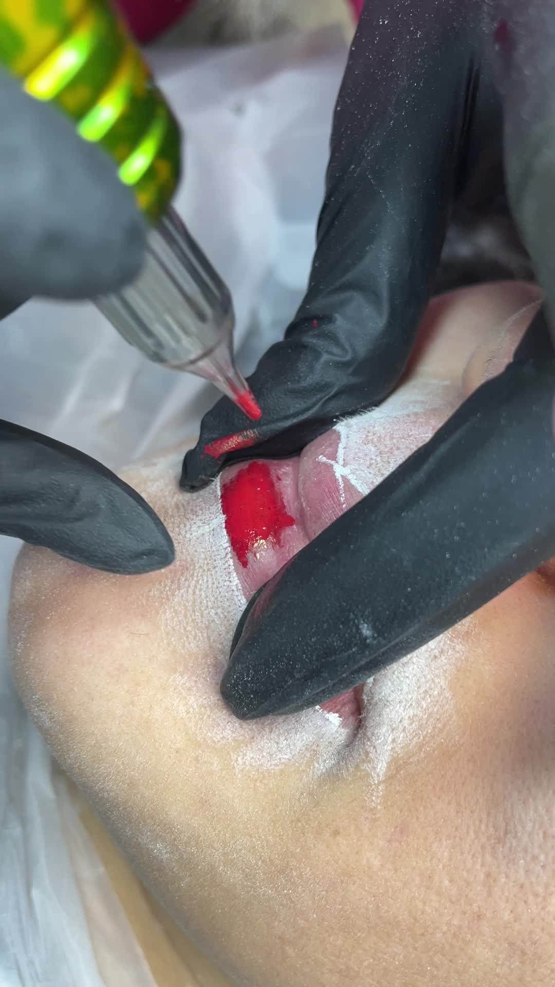 آموزش ارایش دائم بانوان|خدمات آموزشی|اندیشه, اندیشه فاز ۳|دیوار