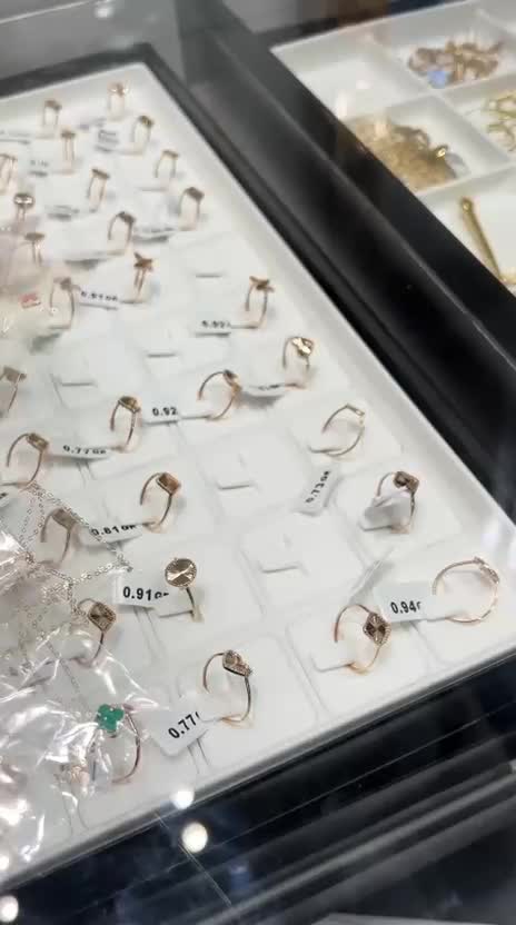 آویز گردنی طلا ونکلیف ۰/۶ گرم|جواهرات|تهران, افسریه شمالی|دیوار