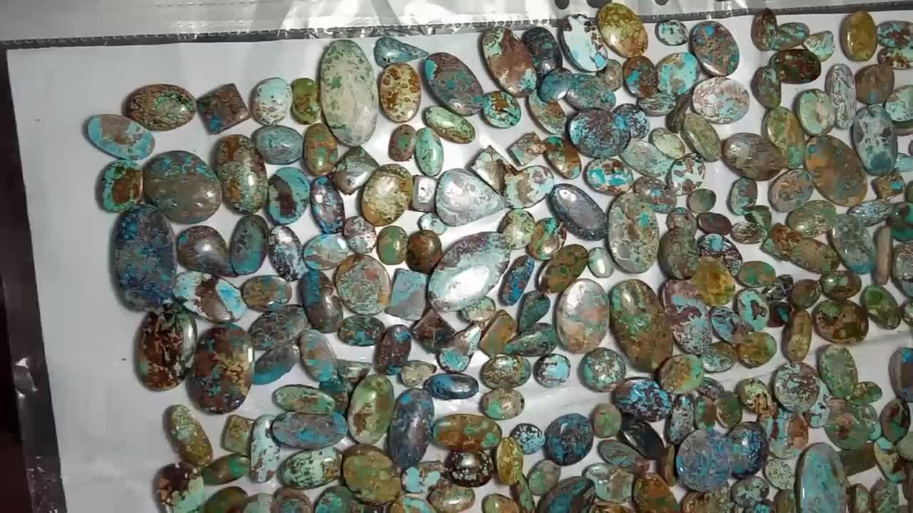 نگین فیروزه نیشابور۴کیلو|بدلیجات|بروجن, |دیوار