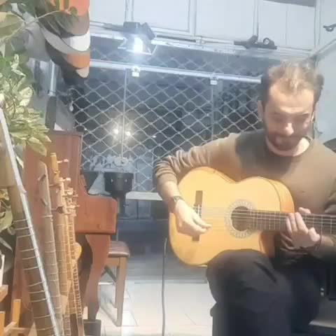 گیتار یاماها و کلاریس|گیتار، بیس، امپلیفایر|مینودشت, |دیوار