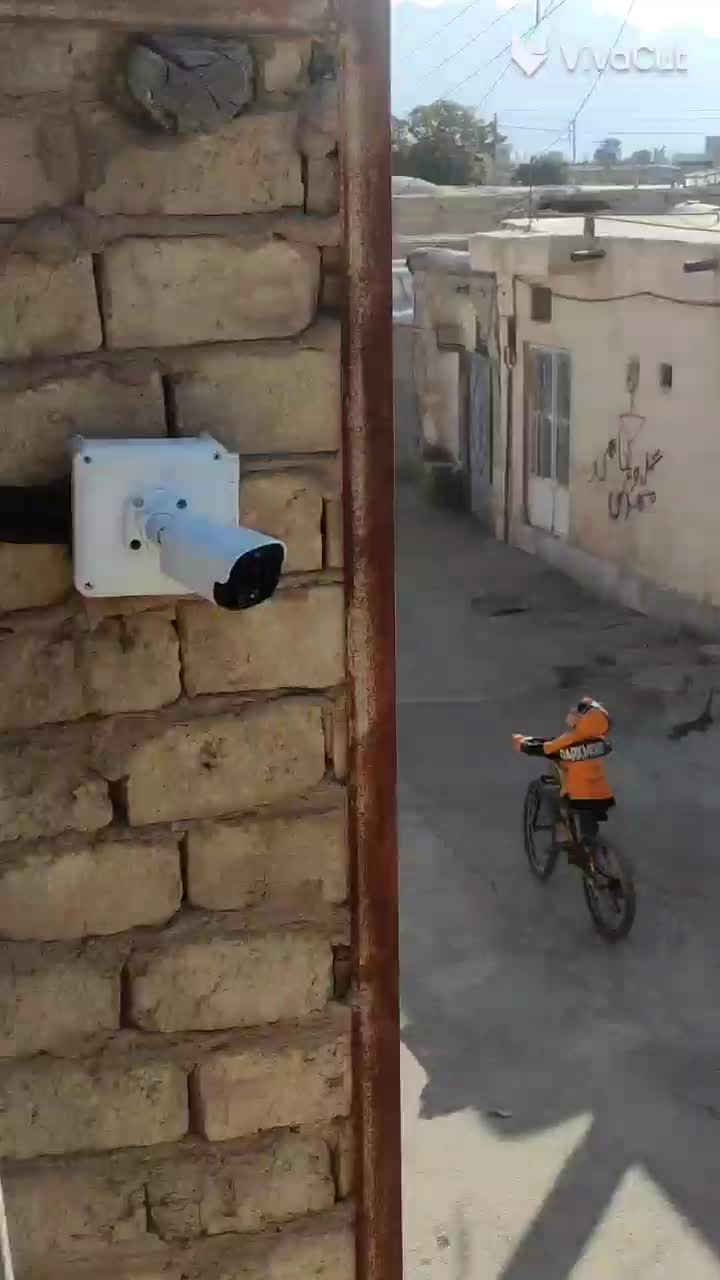 نصاب دوربین مداربسته نصاب دزدگیر|خدمات پیشه و مهارت|اصفهان, آبشار|دیوار