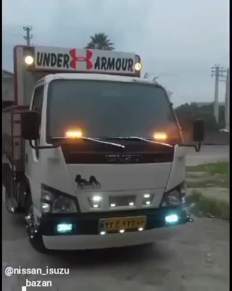 ایسزو۵۲۰۰ مدل ۸۸|خودرو سنگین|شیراز, محمودآباد|دیوار