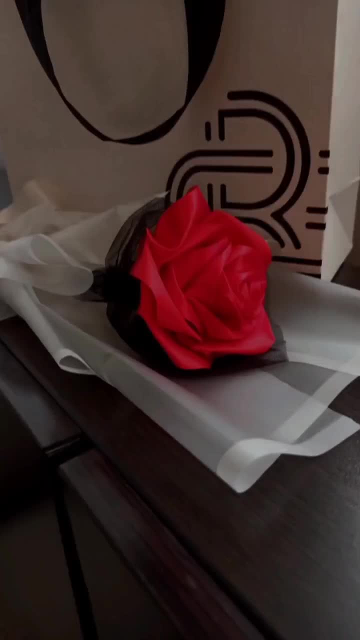 بهترین هدیه روز زن و شب یلدا|گل مصنوعی|میاندوآب, |دیوار