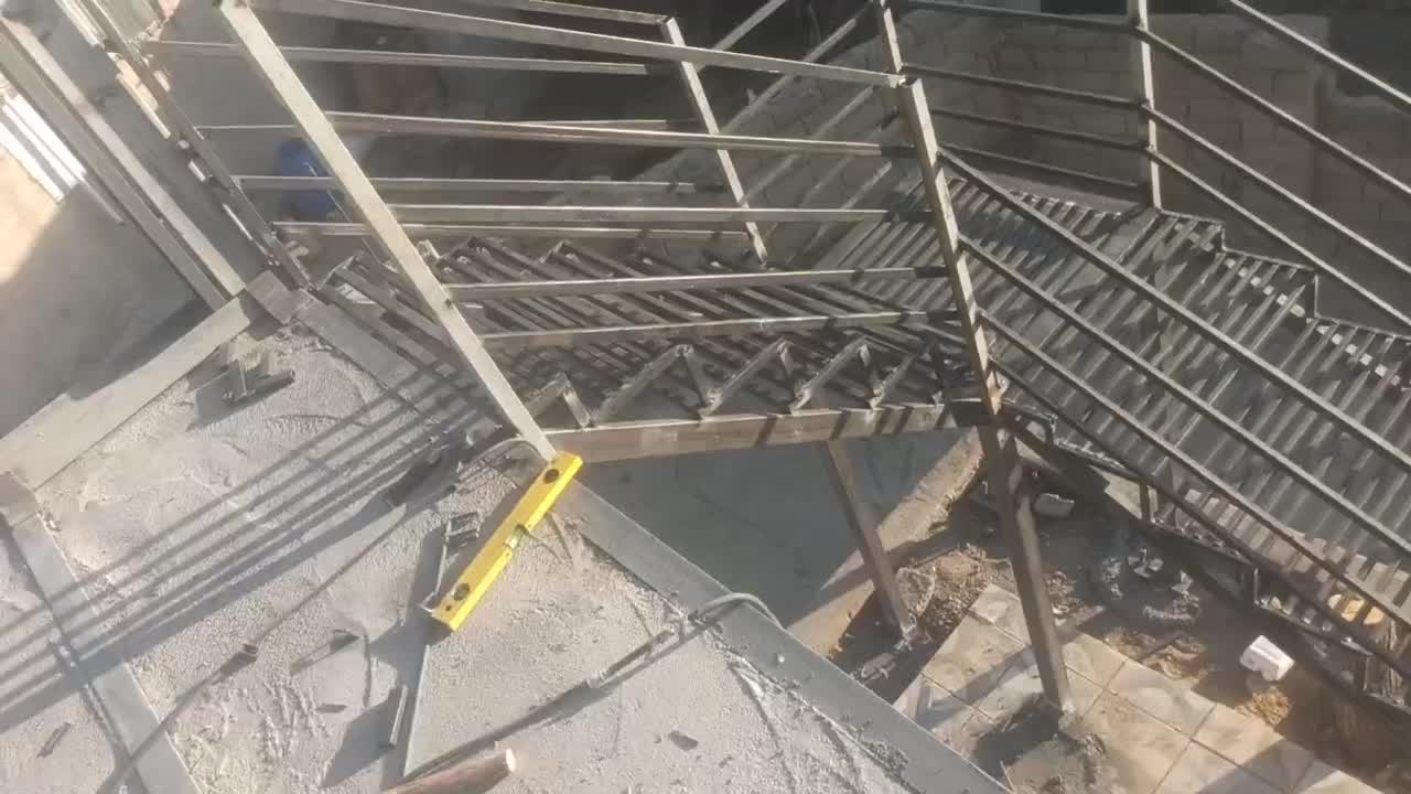 جوشکاری سیار هوابرش لوله کشی آب گاز اردواز سبک ساز|خدمات پیشه و مهارت|کرمانشاه, |دیوار