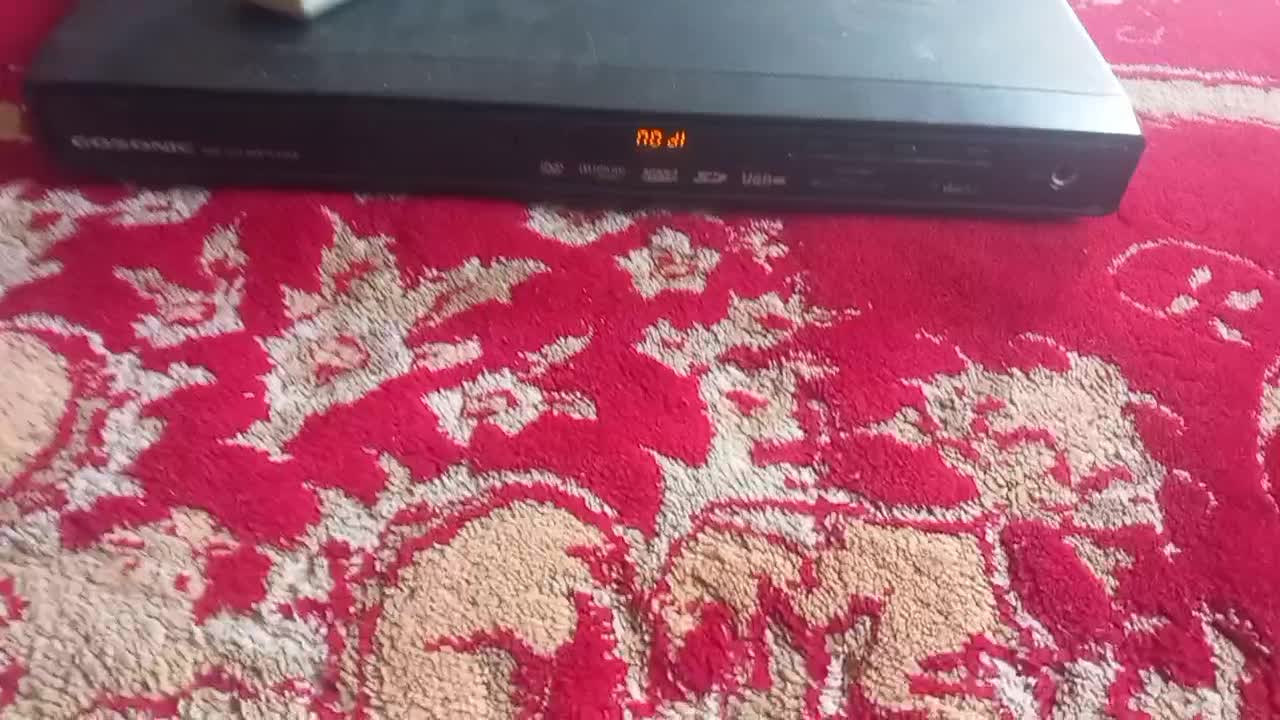 DVD کارکرده ولی کار میکنه|پخش‌کننده DVD و ویدیو|اسلام آباد, |دیوار