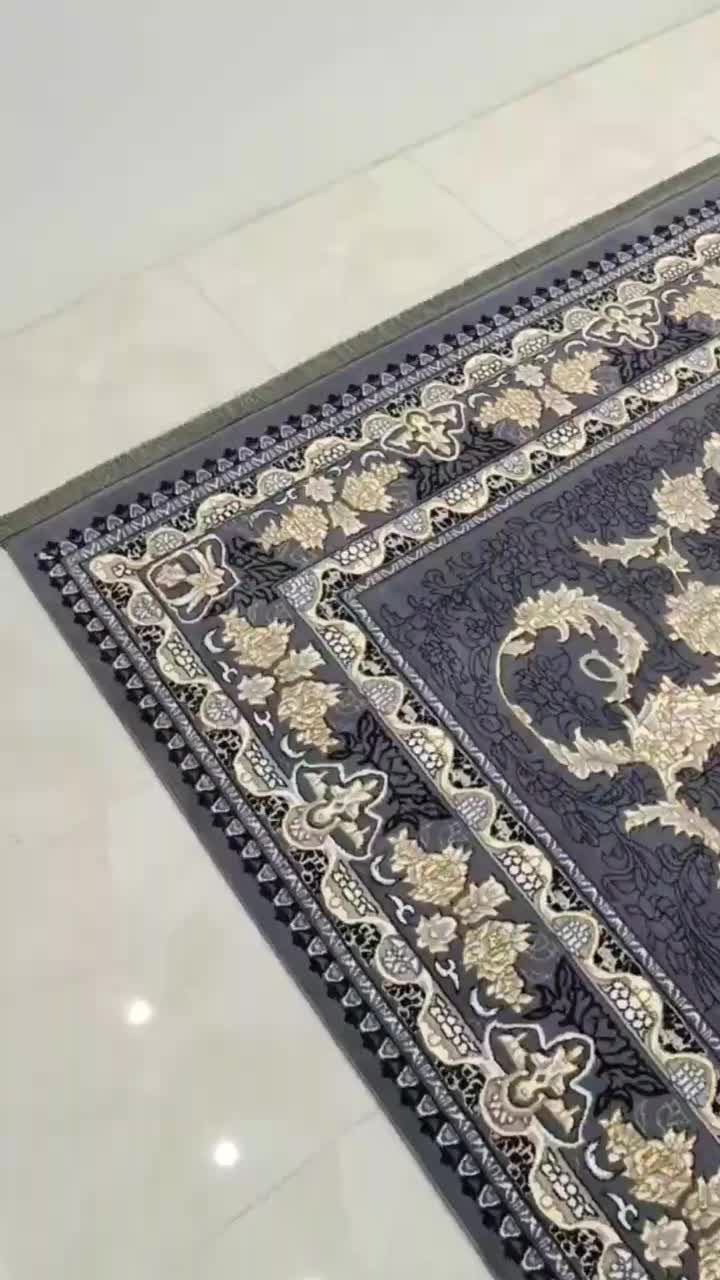 4 تخته 12 متری و 2 تخته 9 متری 700 شانه آکبند|فرش|قزوین, |دیوار