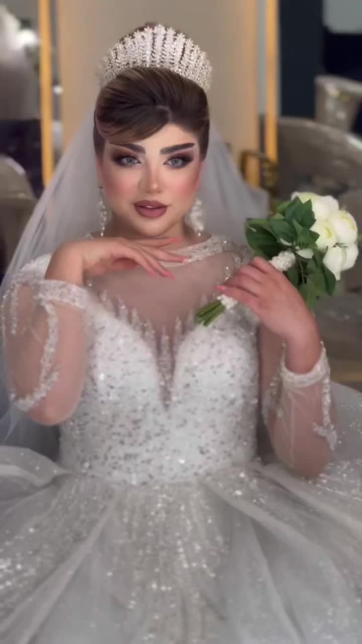 میکاپ عروس|خدمات آرایشگری و زیبایی|اردبیل, |دیوار