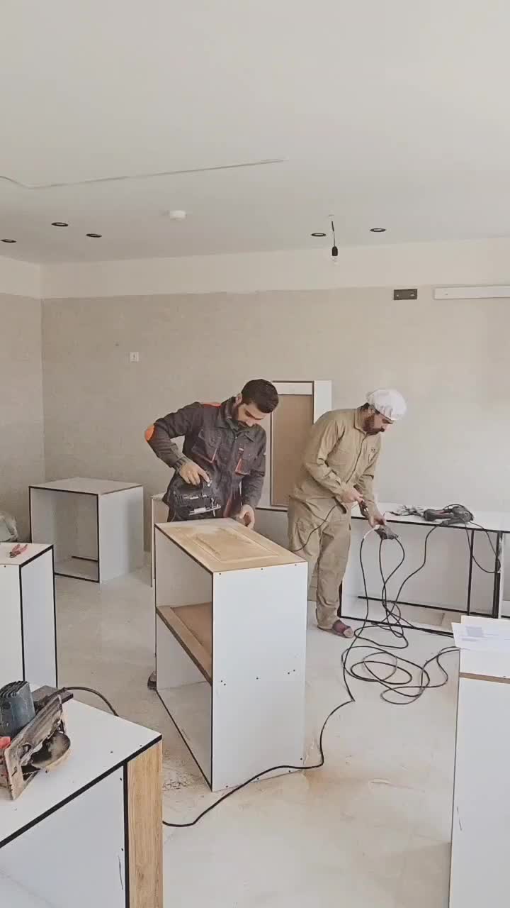 کابینت و کمددیواری با طراحی مدرن مستقیم از کارگاه|مصالح و تجهیزات ساختمان|تهران, فلسطین (میدان انقلاب)|دیوار
