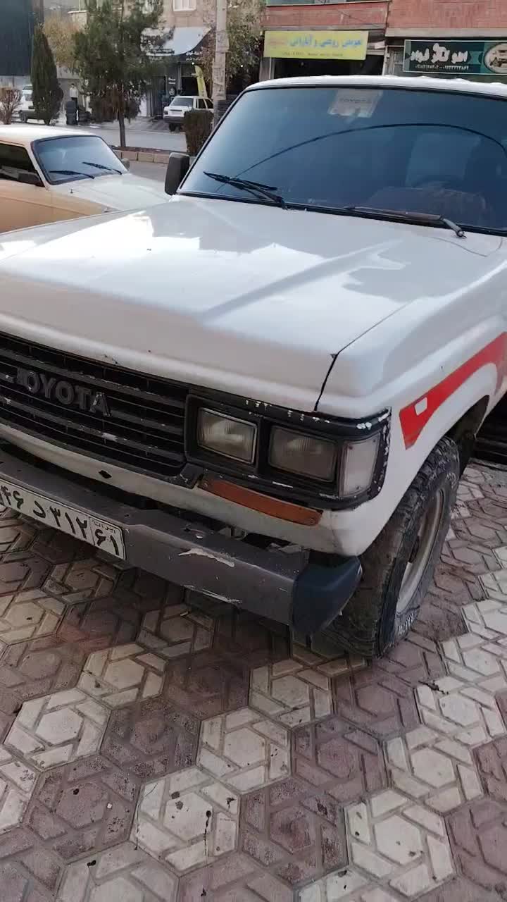 تویوتا استیشن مدل ۱۹۸۳ فرماندهی معاوضه یا نقدی|خودرو سواری و وانت|مریوان, |دیوار