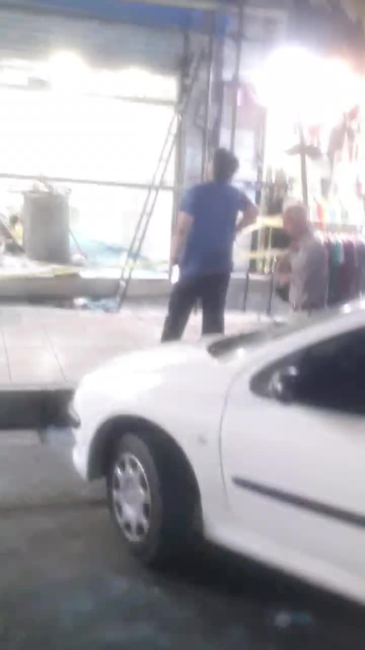 خدمات بنایی.کاشی کار.نقاش .لوله کش کاشیکاری کچکار|خدمات پیشه و مهارت|کرج, گوهردشت|دیوار