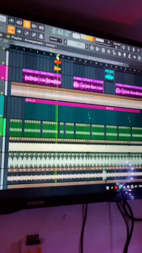 آهنگسازی تنظیم موزیک پاپ و الکترونیک|خدمات پذیرایی، مراسم|شیراز, پودنک|دیوار