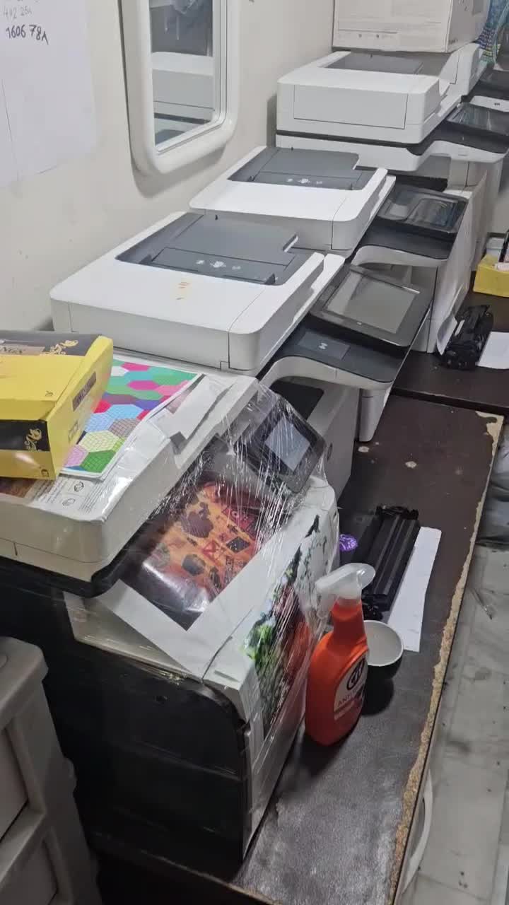 پرینتر hp 130fw وایرلس فیدر چهار کاره سفید رومیزی|پرینتر، اسکنر، کپی، فکس|تهران, ایرانشهر|دیوار