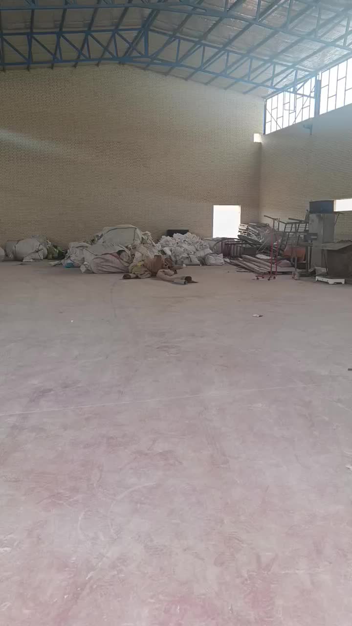 کارخانه صنعتی تفت۲ کل ۳۱۰۰ متر ۸۰۰سوله ۱۰۰اداری|فروش دفتر صنعتی، کشاورزی، تجاری|تفت, |دیوار