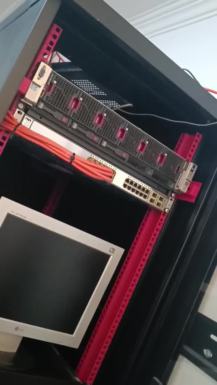 تجهیزات کامل دیتاسنتر و سرور و شبکه|مودم و تجهیزات شبکه|بندرعباس, |دیوار