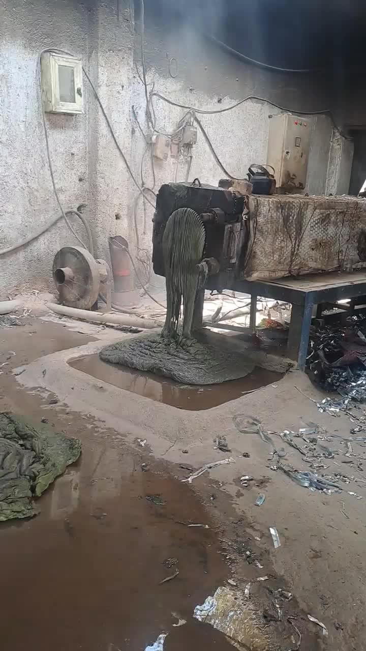 کارگر ساده و دفتر دار خانم|استخدام صنعتی، فنی، مهندسی|شاهدشهر, |دیوار