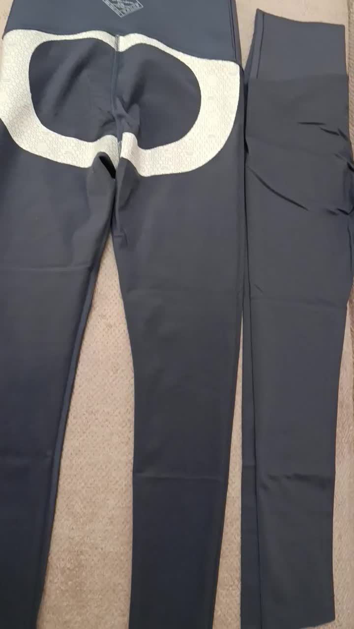 لگ باربی کمر گنی تو کرکی|لباس|تهران, نیروی هوایی (پیروزی)|دیوار