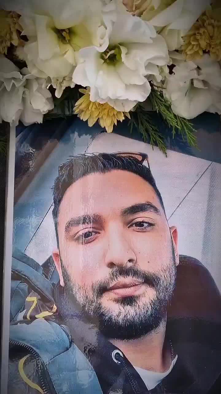 پایه گل تاج گل|خدمات پذیرایی، مراسم|مشهد, گلبرگ شمالی|دیوار