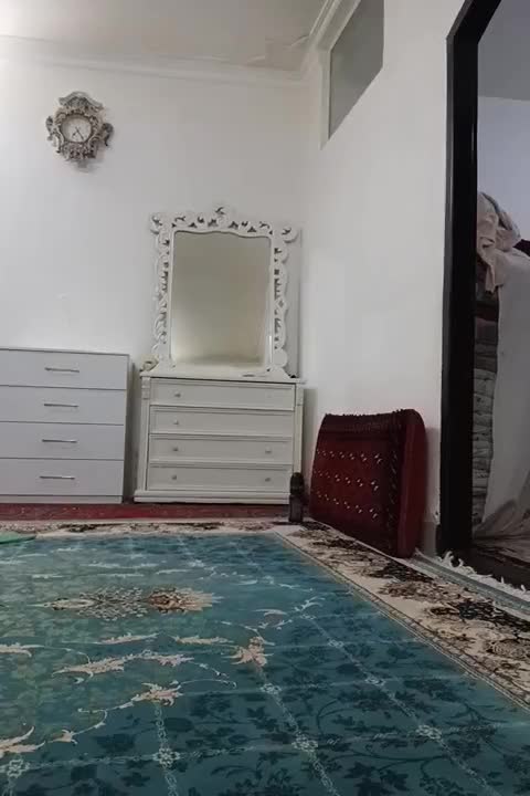 آینه دلاور تمیز در حد نو|جاکفشی، کمد، دراور|تربت‌حیدریه, کلاته توکلی|دیوار