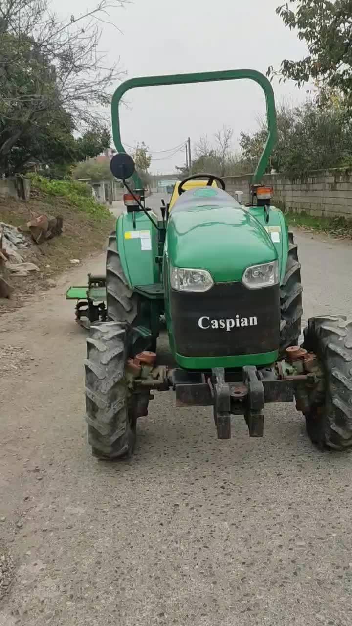 تراکتور کاسپین 504|خودرو سنگین|پره‌سر, |دیوار