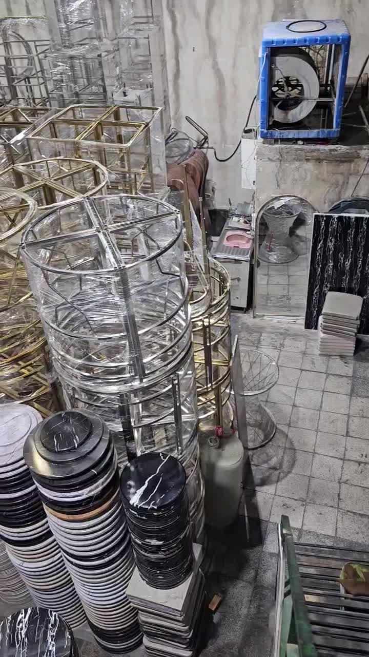 میز عسلی و جلومبلی فلزی آبکاری فورتیک شیشه ای گرد|مبلمان خانگی و میز عسلی|تهران, بوستان ولایت|دیوار
