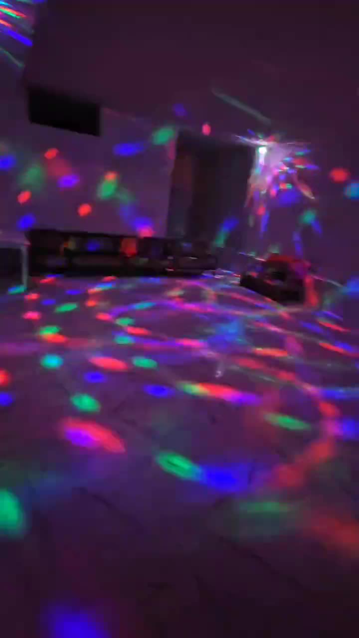 باغ شهرزاد/تولد/نامزدی/دورهمی وتفریحی روزانه‌هفتگی|اجارهٔ کوتاه‌مدت ویلا و باغ|شیراز, بید زرد|دیوار