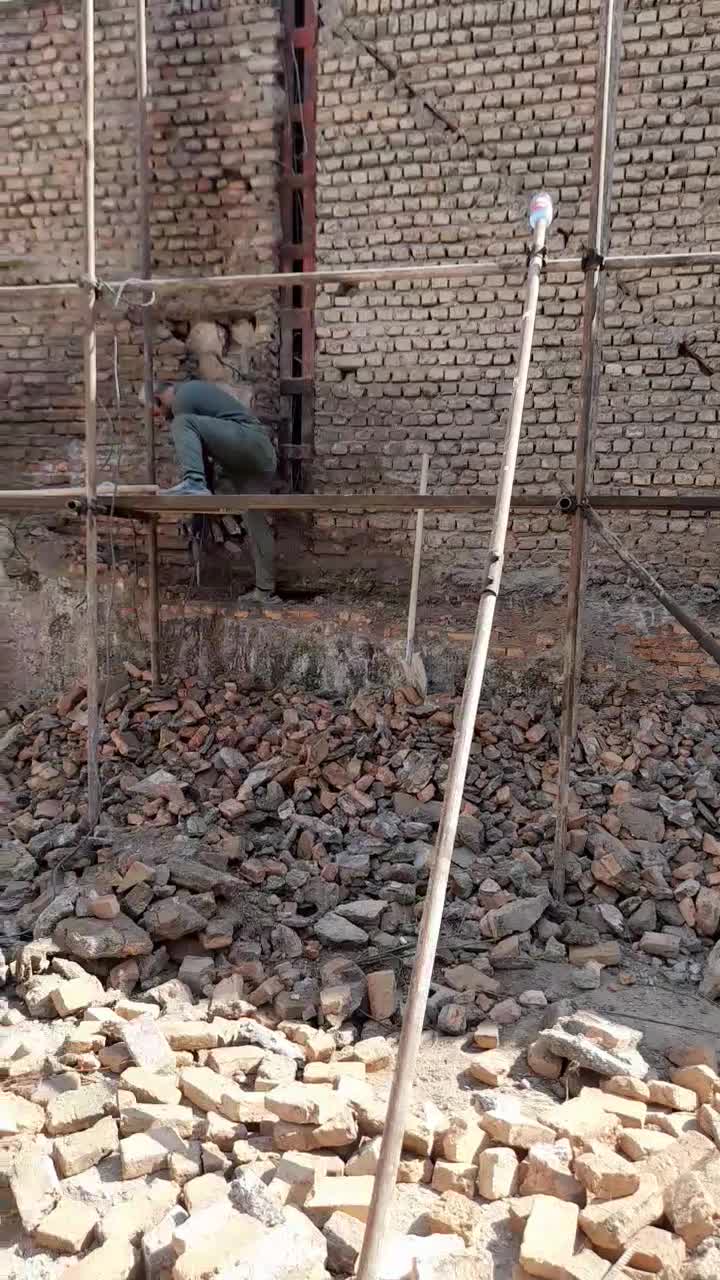 تخریب ساختمان کلی و جزیی وبازسازی با قیمت مناسب|خدمات پیشه و مهارت|گرگان, |دیوار