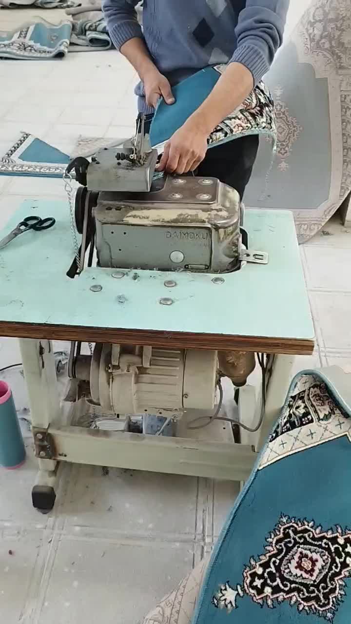 اجرا / نصب فرش محرابی|فرش|مشهد, فرهنگ|دیوار