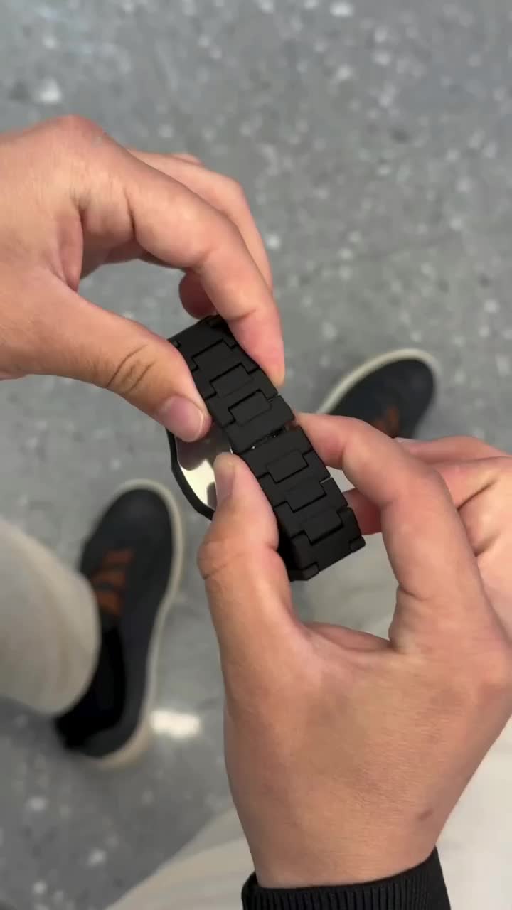 ساعت مچی مشکی بند کربن|ساعت|قم, نخودی|دیوار