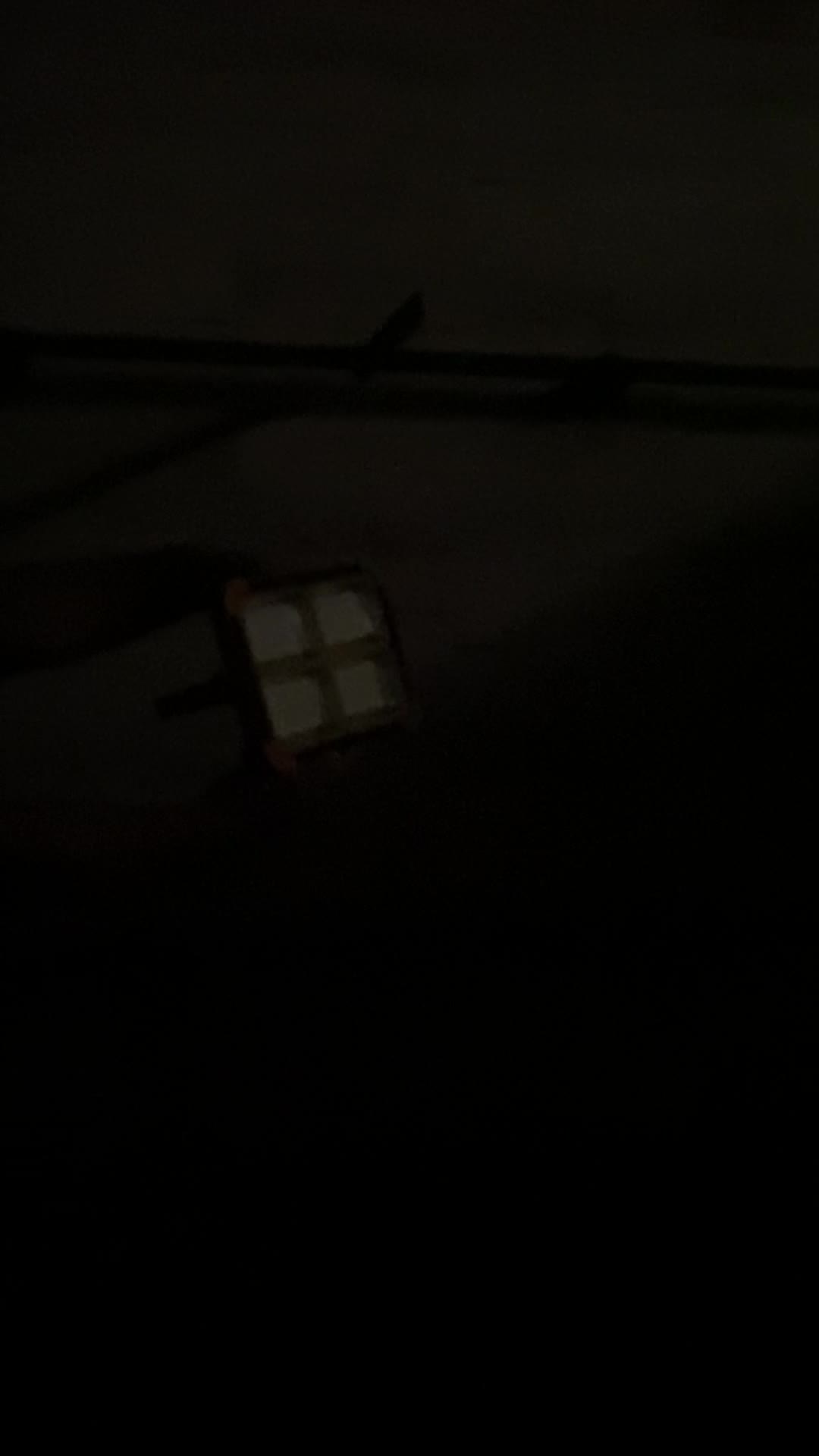 لامپ و پاوربانک و چراغ اضطراری انرژی خورشیدی|لامپ و چراغ|کرمان, |دیوار