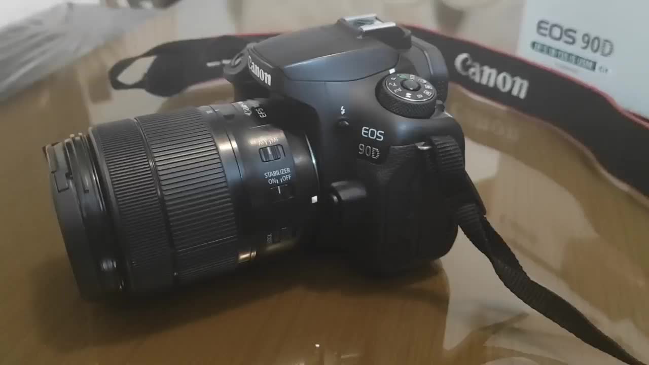 دوربین 90d کانن و لنز 135*18 usm در حد آکبند|دوربین عکاسی و فیلم‌برداری|قدس, شهر‌قدس|دیوار