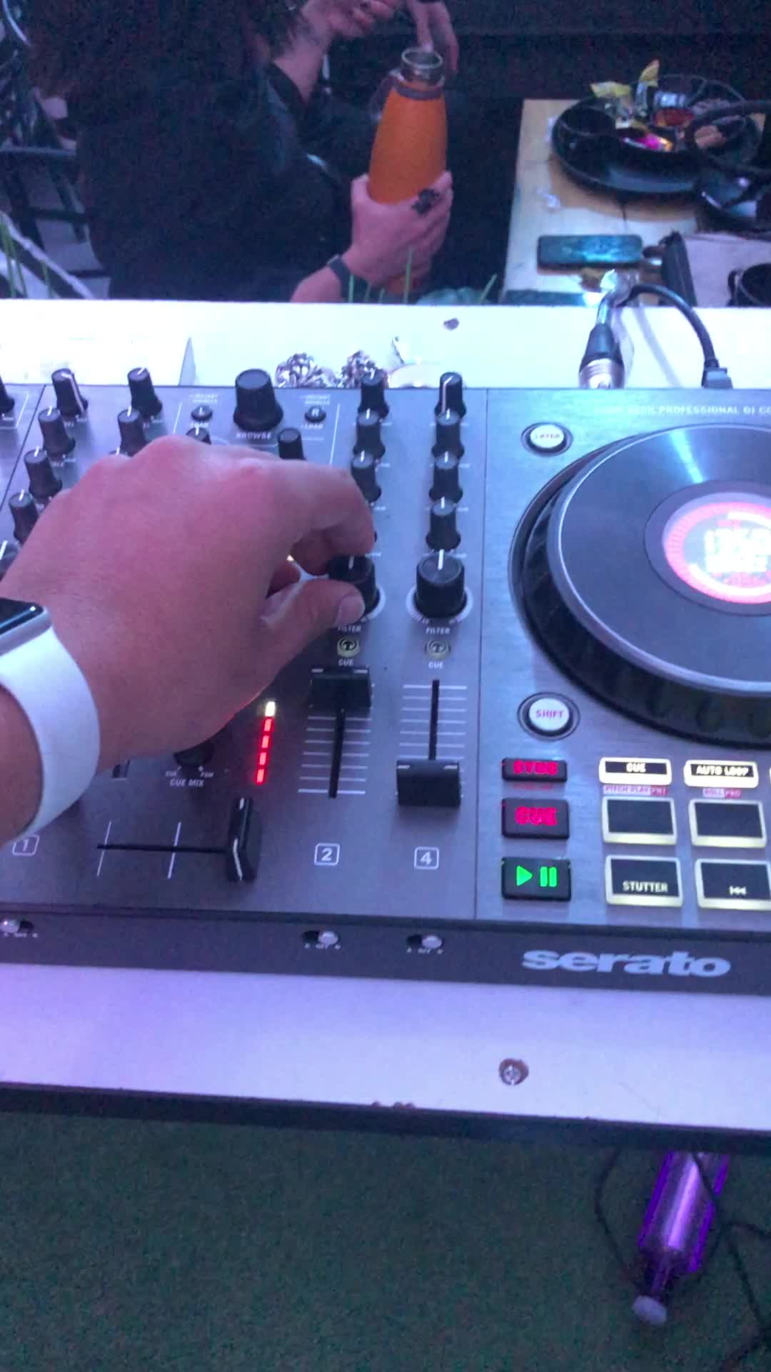 دی جی DJ|خدمات پذیرایی، مراسم|قزوین, |دیوار